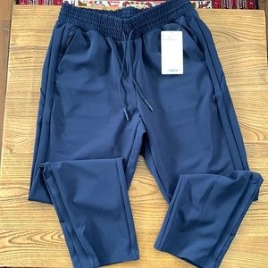 NWT Athleta Metropolis Pant sz 6